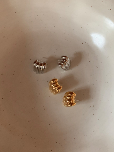 ���̹���