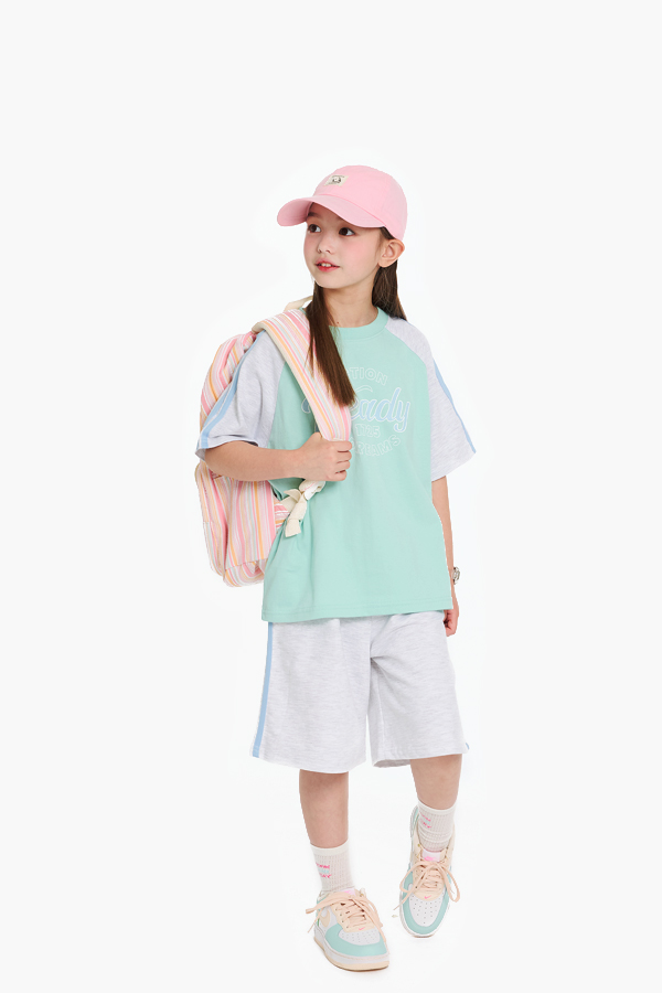 ̴